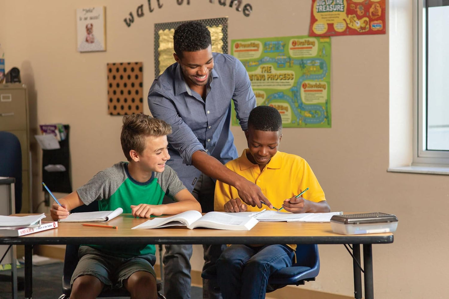 Ticonderoga X13910 Striped Wood-Cased Pencils. 2 HB Soft. Pre-Sharpened. 10 Count. Assorted Colors