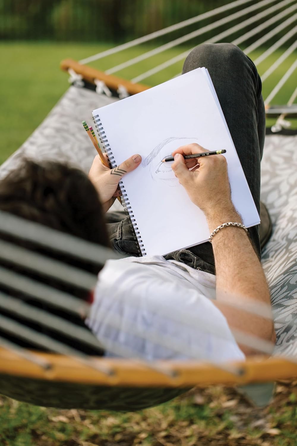 Ticonderoga Wood-Cased Pencils. 2 HB Soft. Black. 24 Count